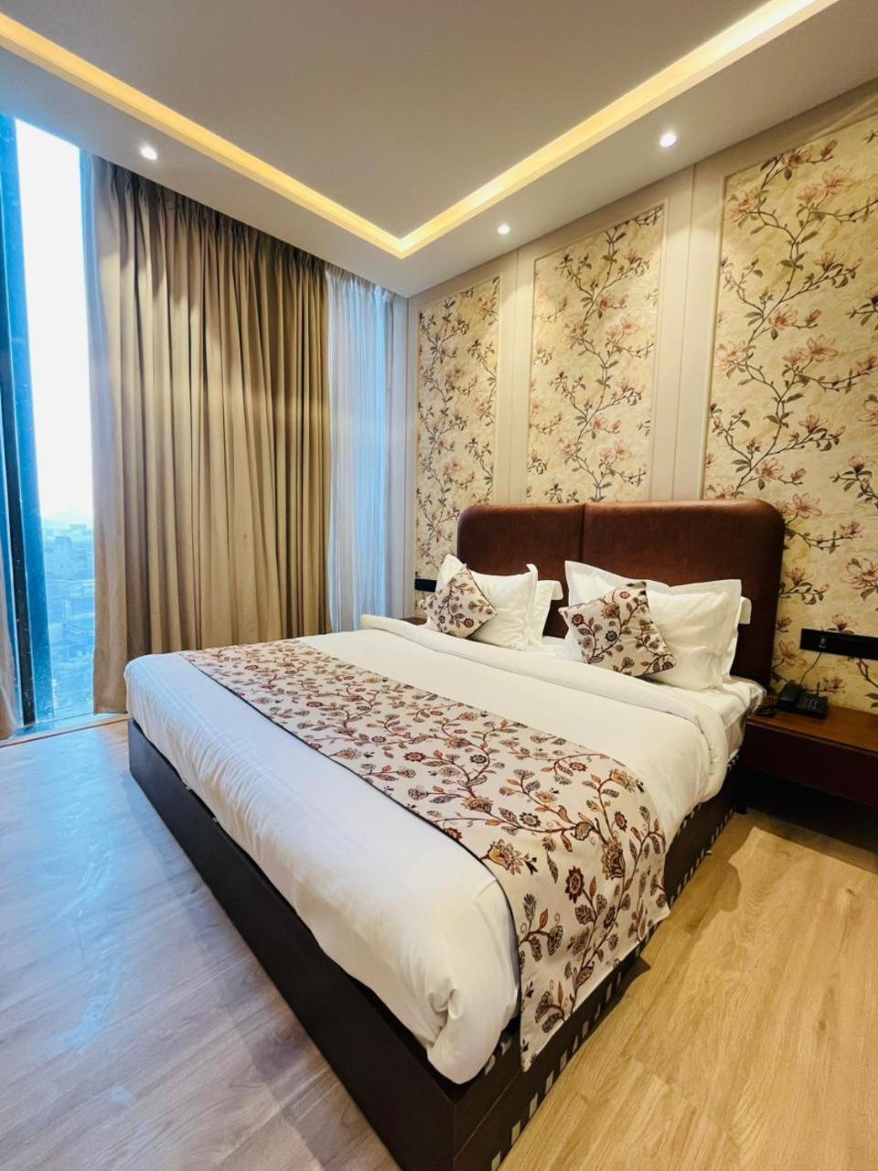 City Klyde Inn อัมริตสา ภายนอก รูปภาพ
